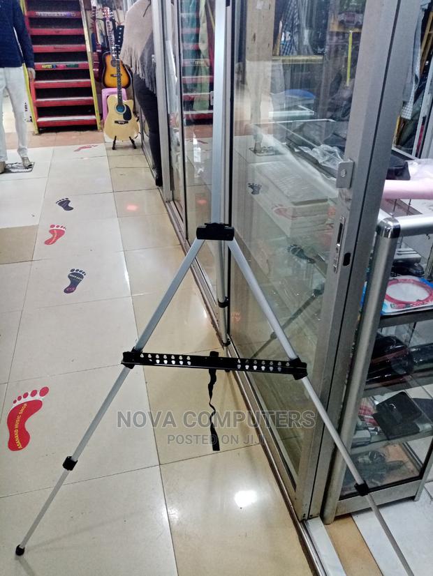 White Board Stand 3*2 Feet - main view