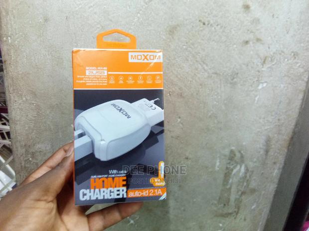 Moxom Smart Phone Chargers - thumbnail 4