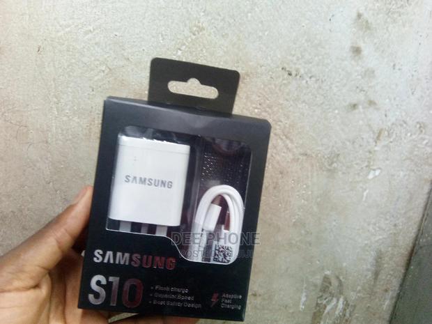 Samsung S 10 Type C Phone Charger - thumbnail 3