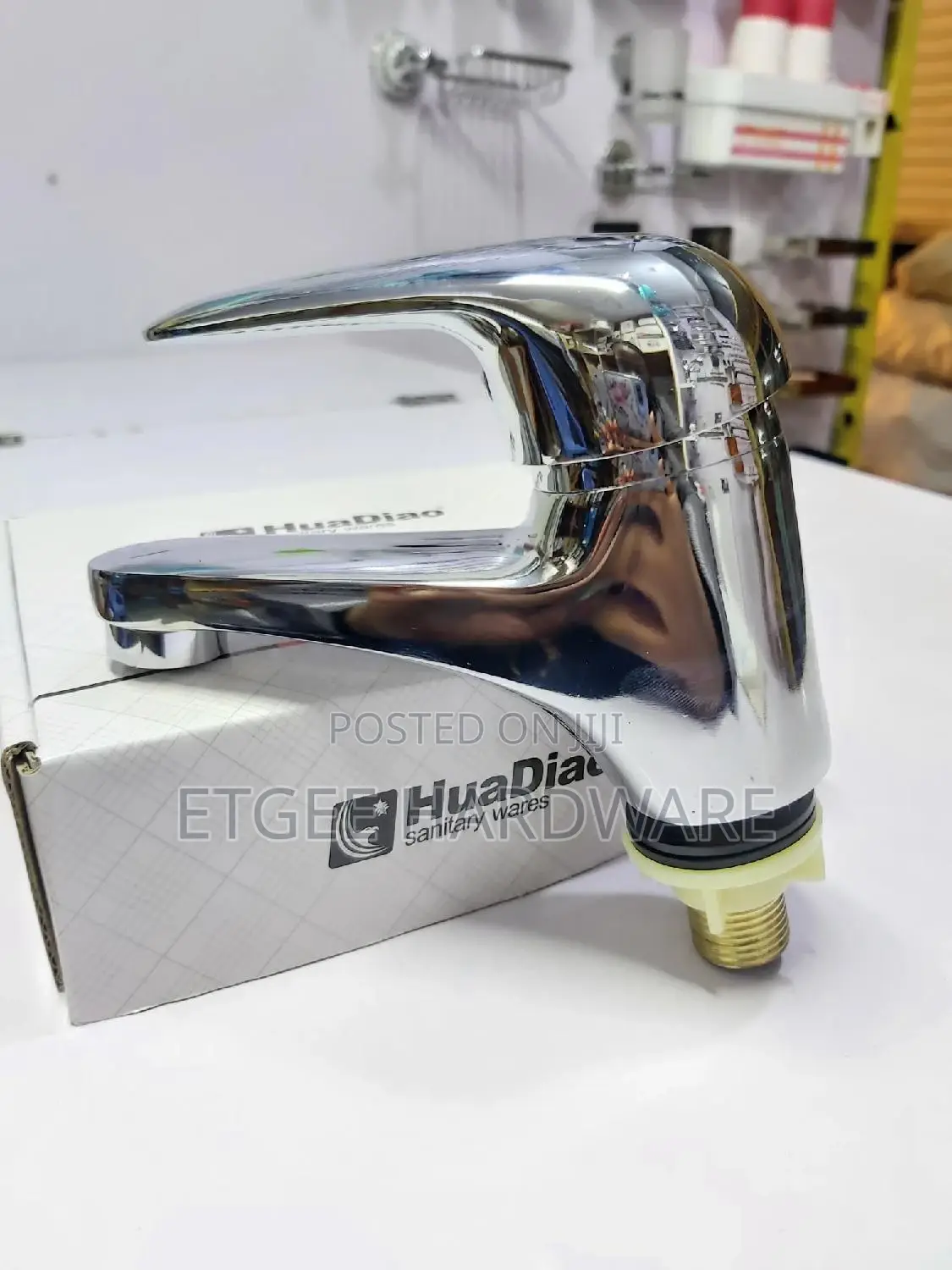 Huadiao Lever Pillar Tap