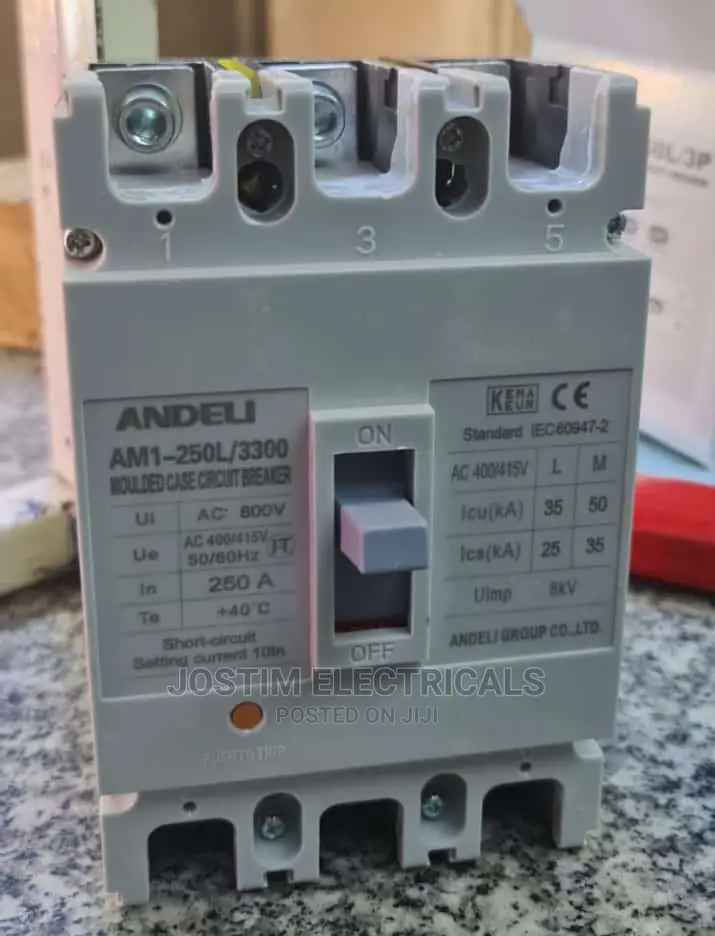 200A 3pole McCb