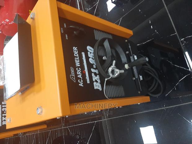 Arc Welder Machine - main view
