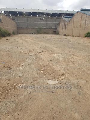 Yard to Let - thumbnail 4