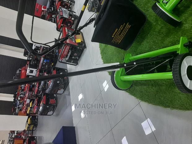 18" New Manual Lawn Mower - main view