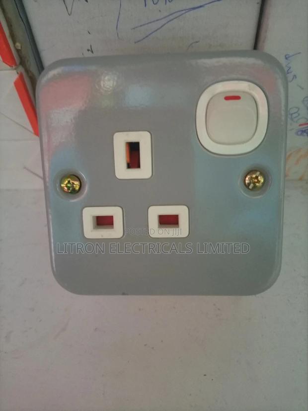 Metall Sockets Single