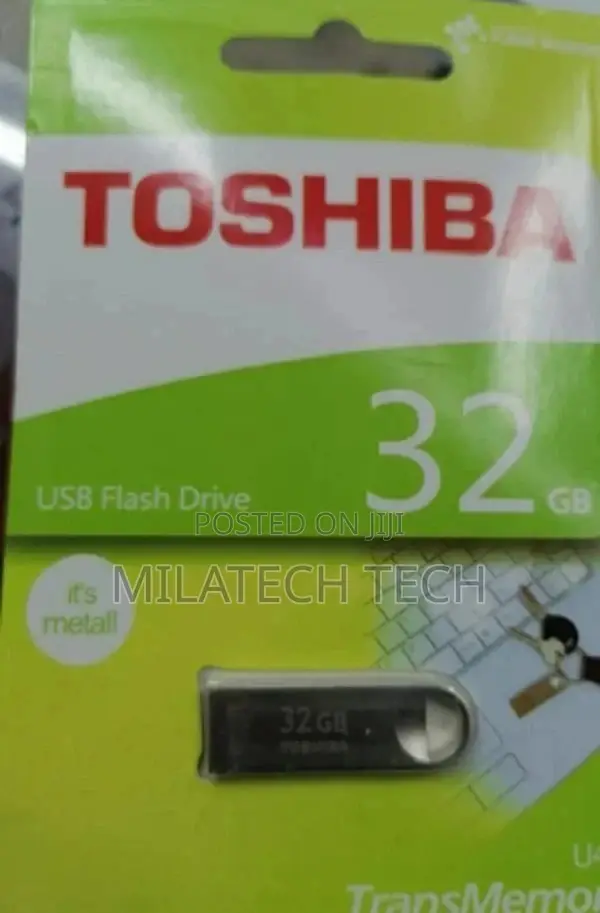 Original Toshiba 32 GB Flash Drive