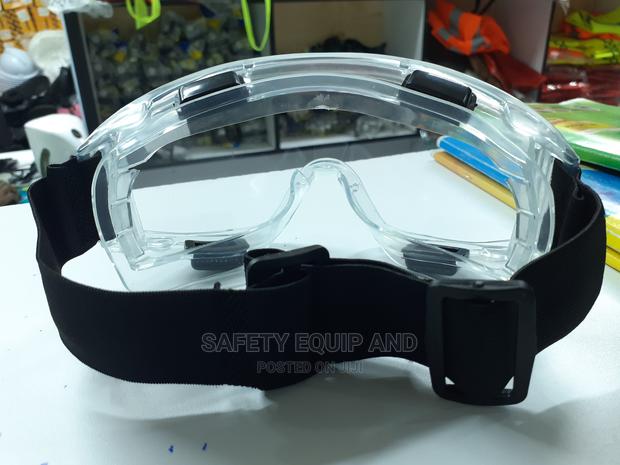 Safety Clear Chemical Goggles - thumbnail 2