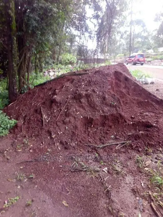 Red Soil Supply