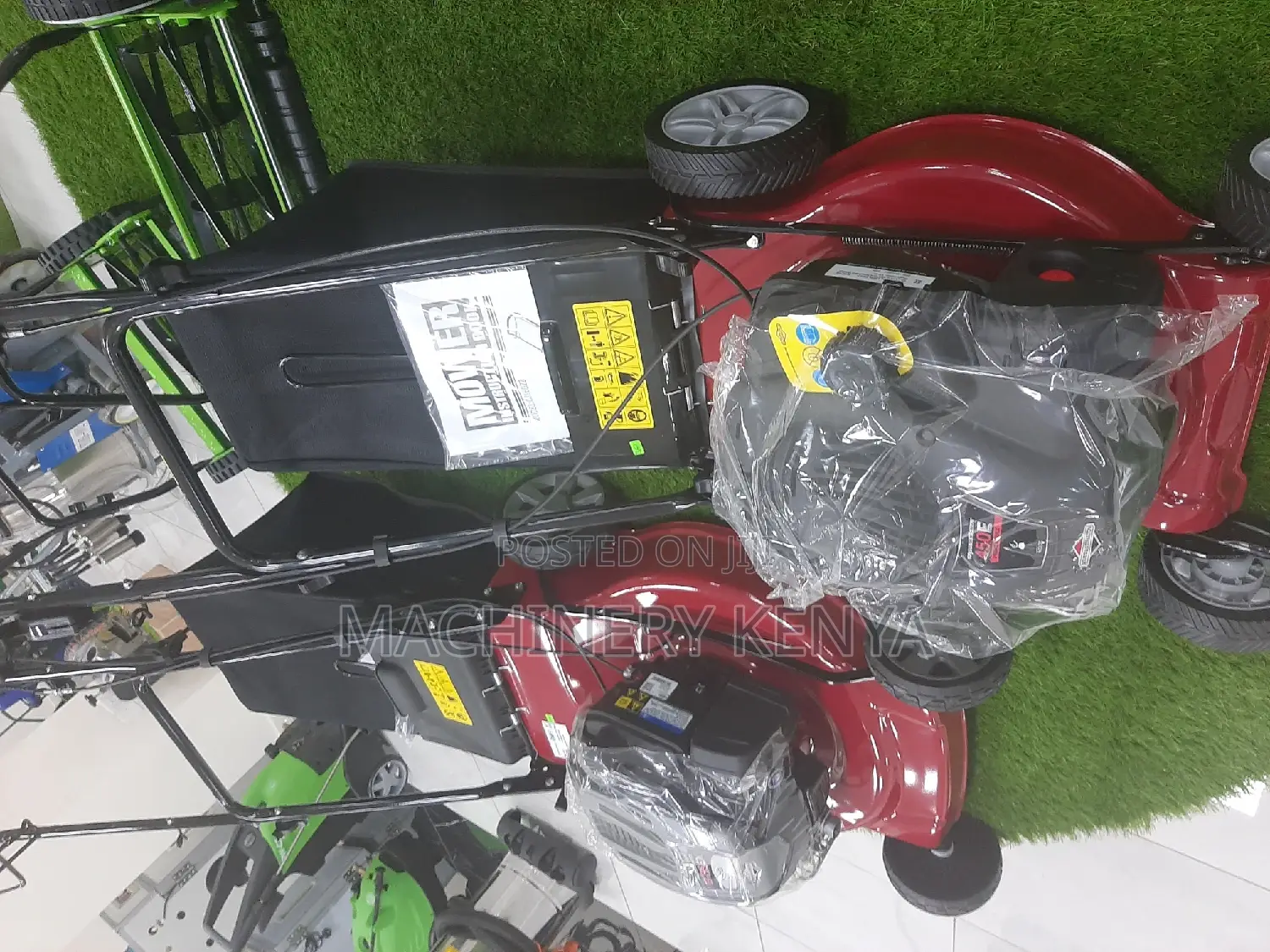 Briggs and Stratton Lawn Mower(125cc)