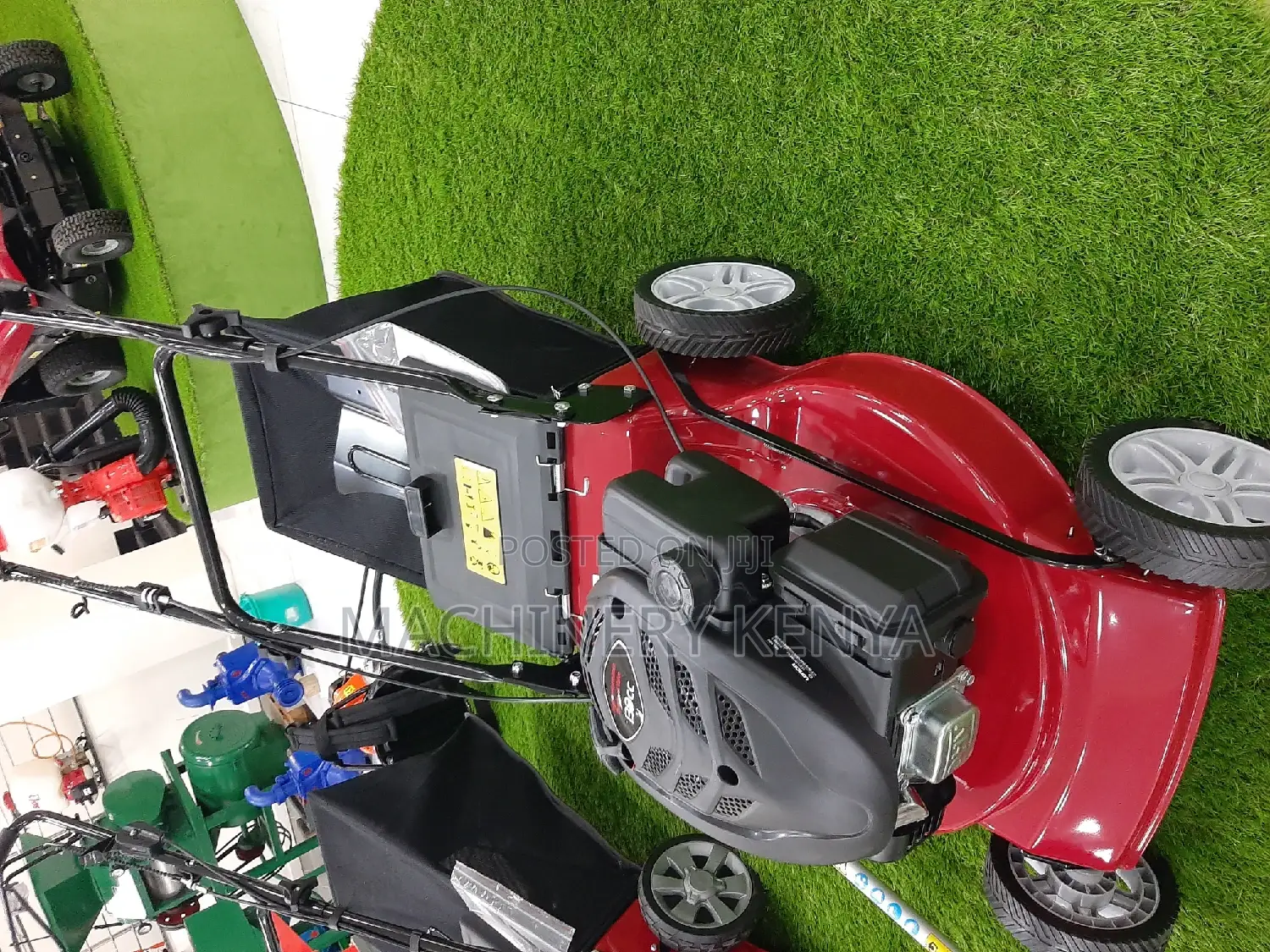 Self Propelled Engine Lawn Mower