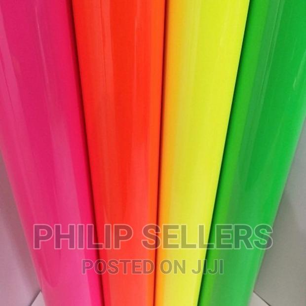 Plain Neon Green Heat Transfer Vinyl - thumbnail 4