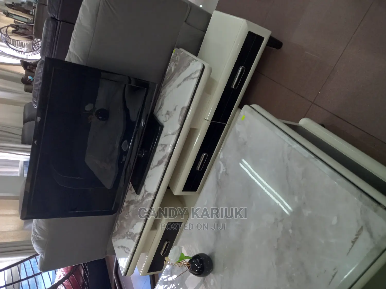Extendable Marble TV Stand