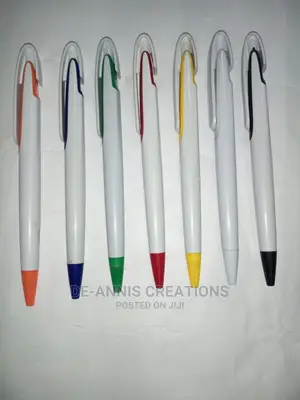Unique Plus Plastic Pens