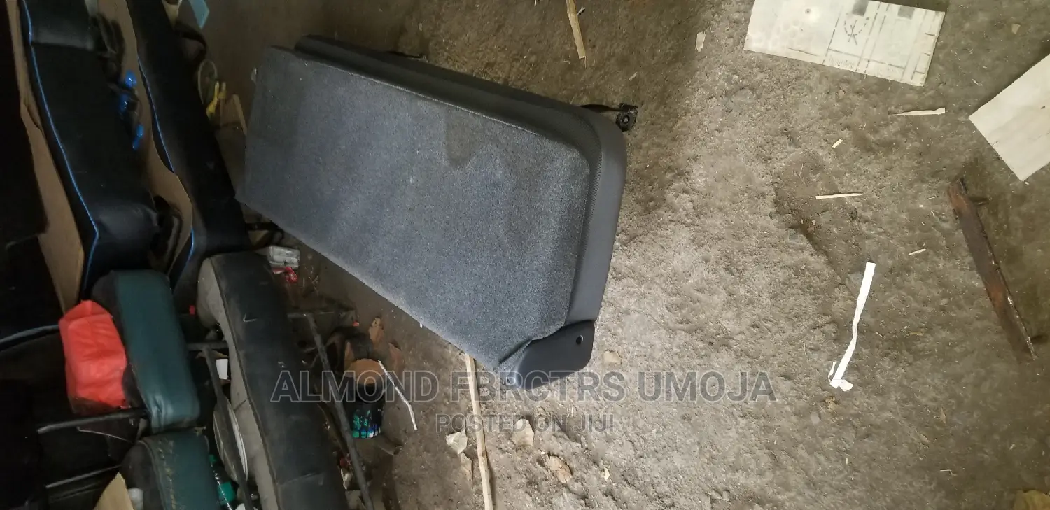 Nv200 Foldable Seat