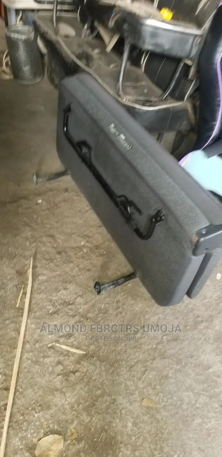 Nv200 Foldable Seat