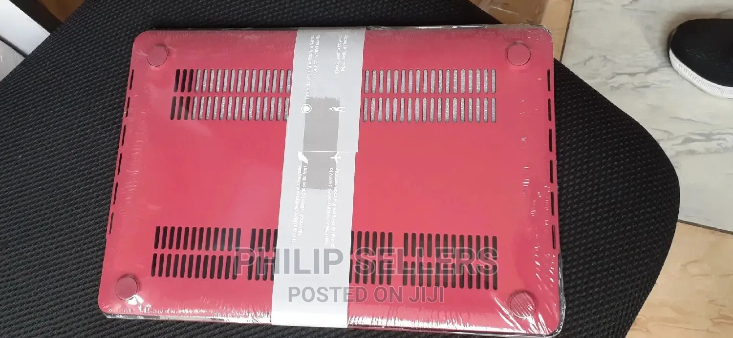 Non-Slip Fully Vented Plastic Hard Shell Soft Touch Cover Fo