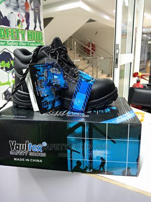 Vaultex Black Industrial Boots - thumbnail 2