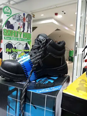 Approved Leather Safety Boot