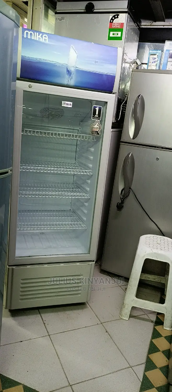 Mika Showcase Fridge