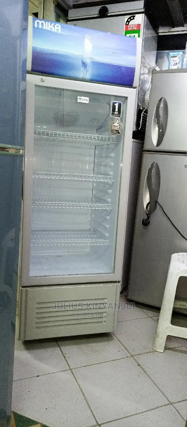 Mika Showcase Fridge