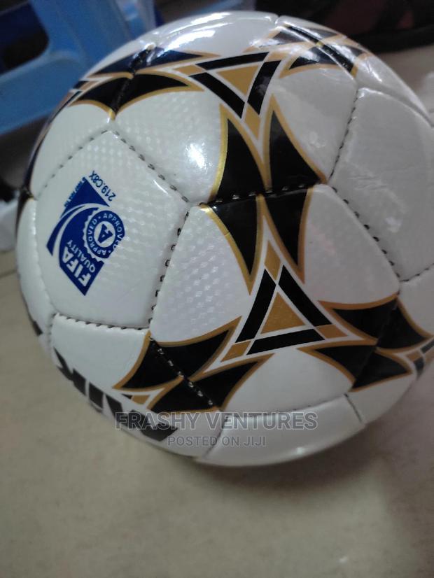 Mikasa Leather Ball No 5 - main view