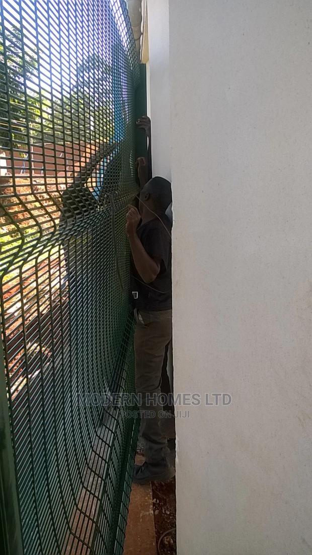 Heavy Galvanized Mesh Fence Supply and Installation Kenya - thumbnail 2