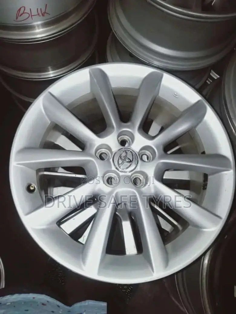 Hurrier Original Ex Japan Rims 17 Inch Set