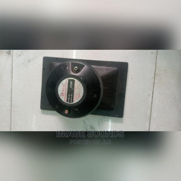 Speaker Tweeter - main view