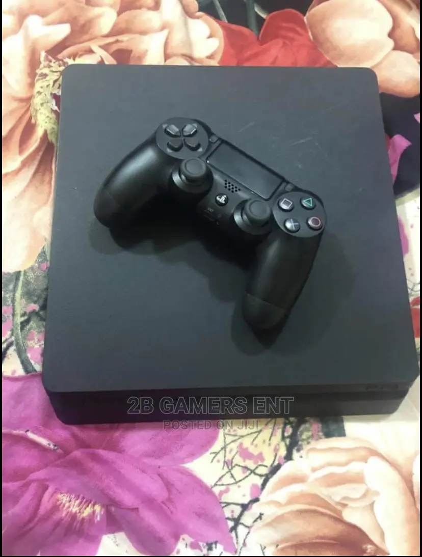 Ps4 Slim EX UK Clean