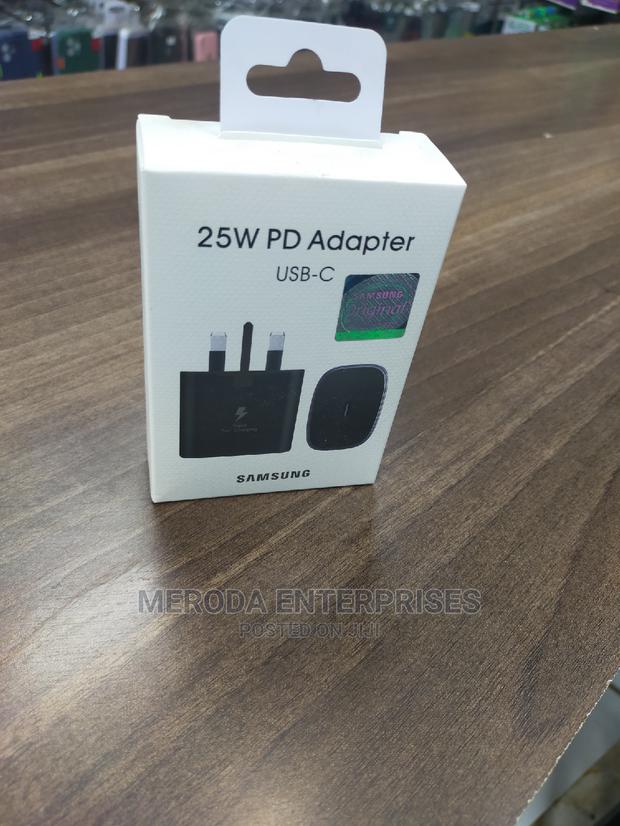 Samsung Original Type C Charger - main view