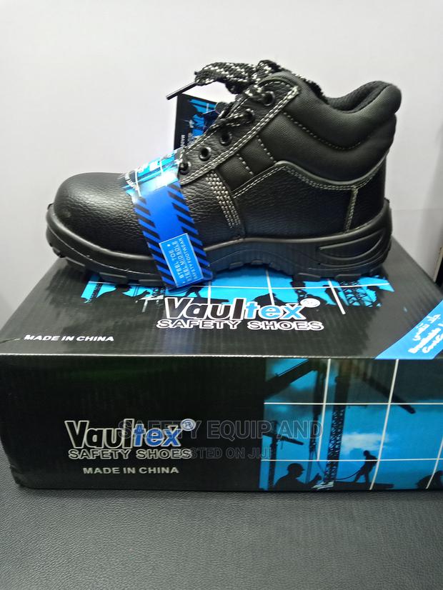 Vaultex Working Shoes Available In Stock - main view