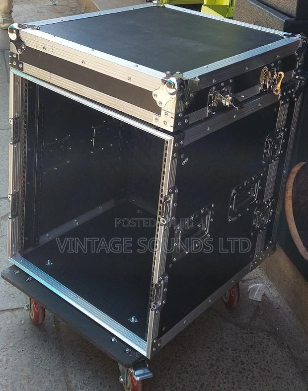 9units Public Address Mounting Rack - main view