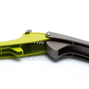 Manual Garlic Press Kitchen Garlic Crusher Mincer Grater
