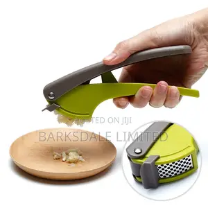 Manual Garlic Press Kitchen Garlic Crusher Mincer Grater