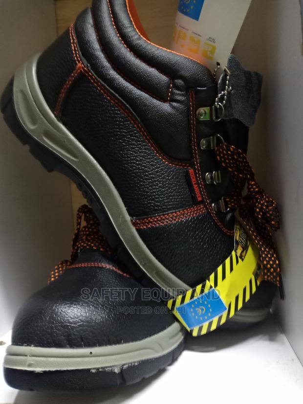 New in Stock! Rocklander Safety Shoes Available - main view