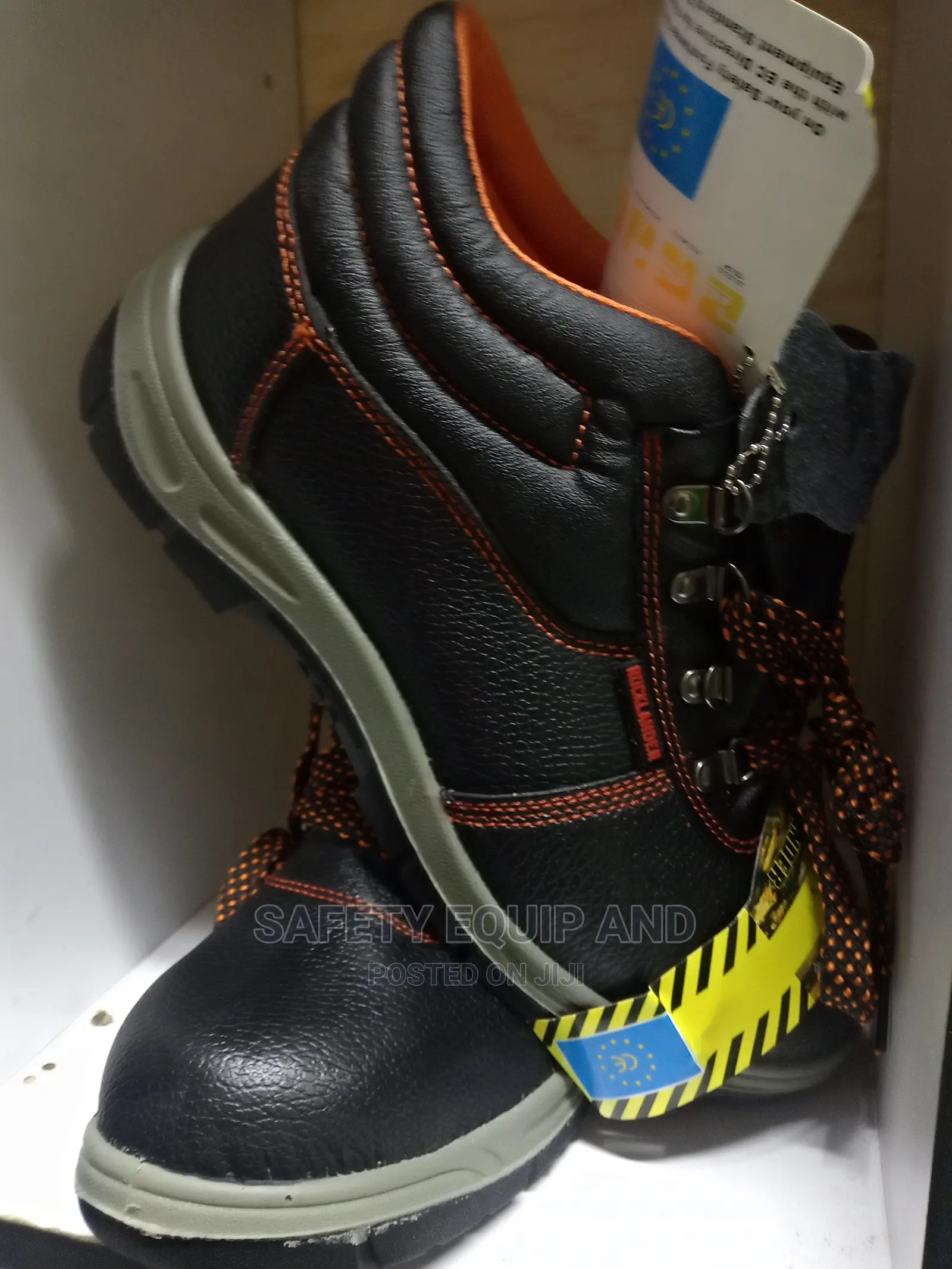 In Stock! New Rocklander Safety Boots