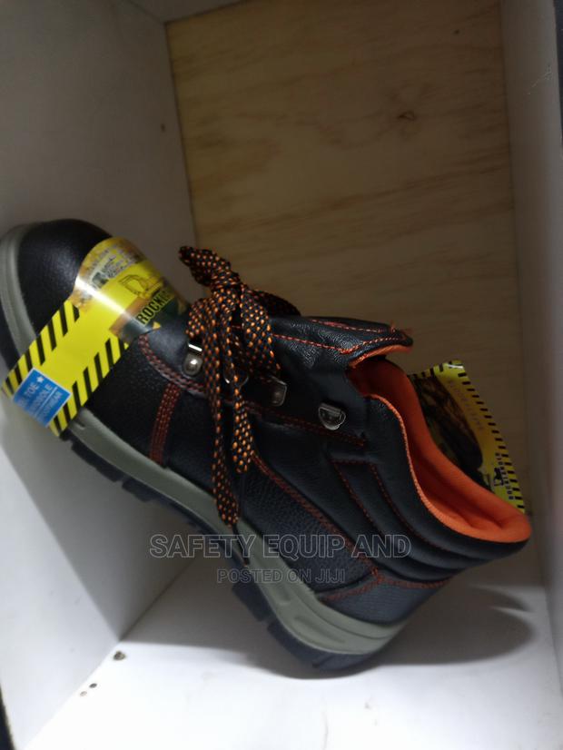 Rocklander Safety Boots in Stock!