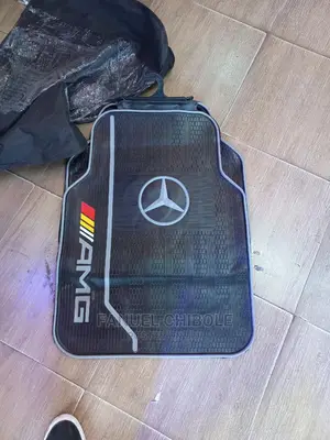 Mercedes Benz New Car Floor Marts