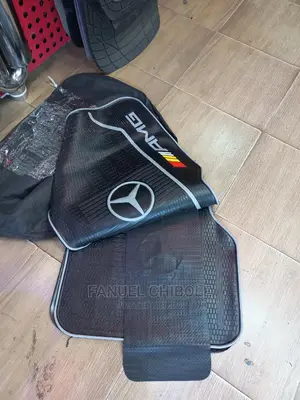 New Mercedes-Benz Floor Marts, Free Delivery Within Cbd