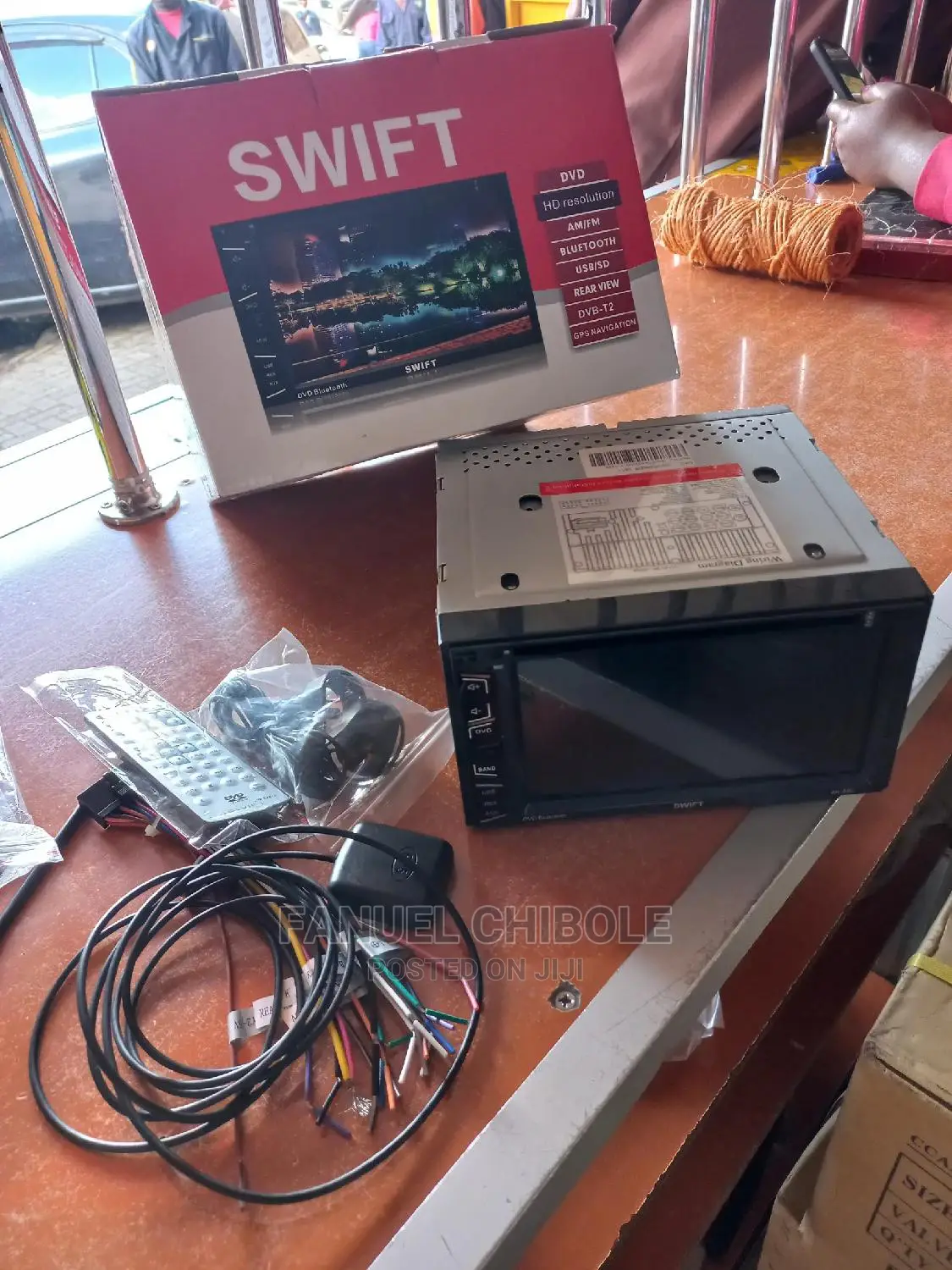 New Swift Radio With Usb/Bluetooth/Gps Navigation