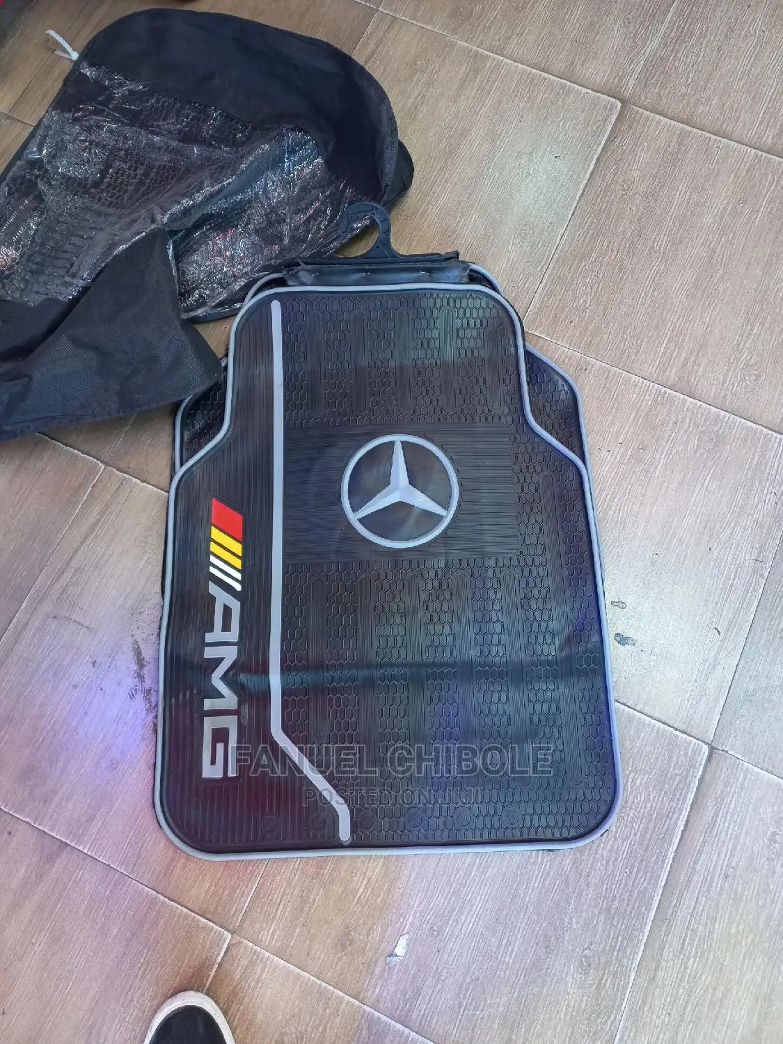 New Mercedes-Benz Car Floor Marts