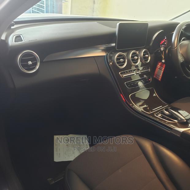 Mercedes-Benz C200 2015 Burgandy - thumbnail 4