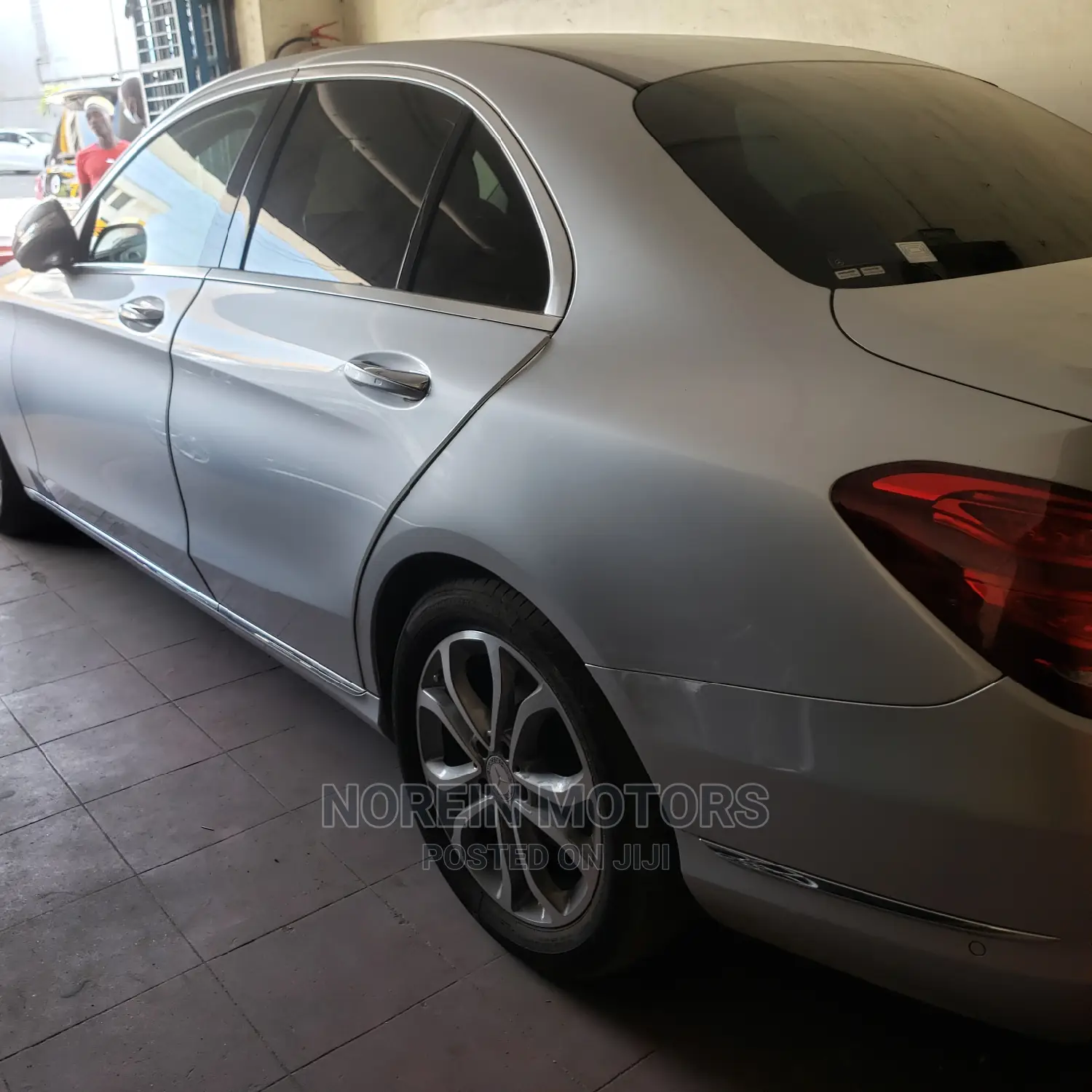 Mercedes-Benz C200 2015 Burgandy