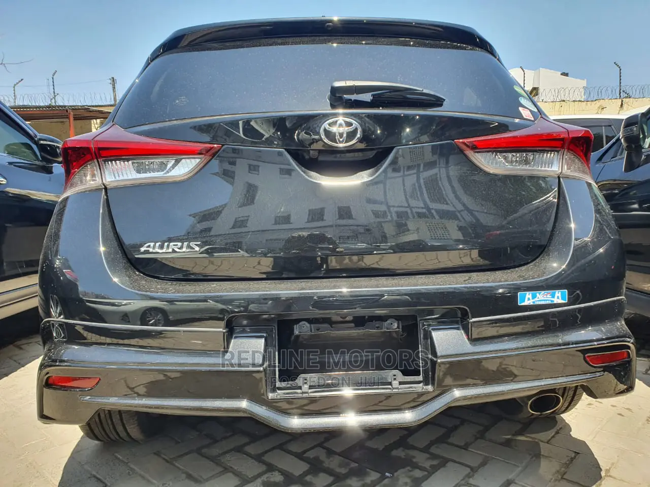 Toyota Auris 2016 Black