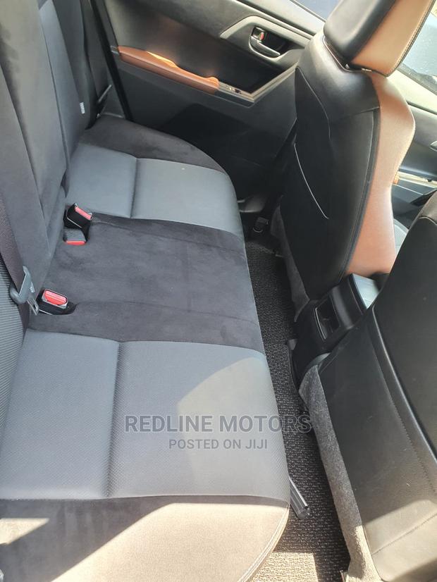 Toyota Auris 2016 Black - thumbnail 4