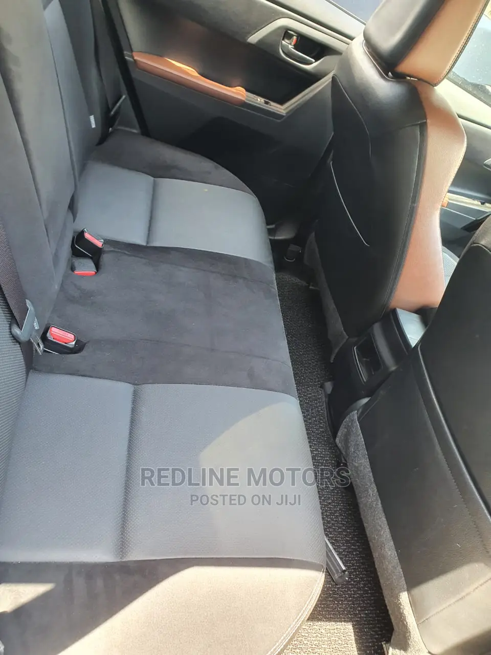 Toyota Auris 2016 Black