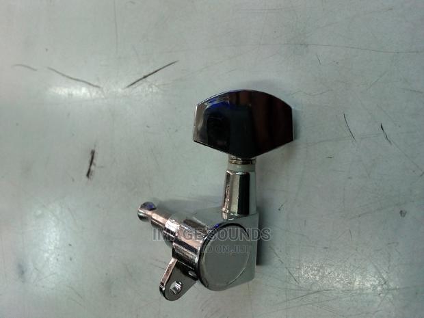 Acoustic Guitar Tuning Peg - main view