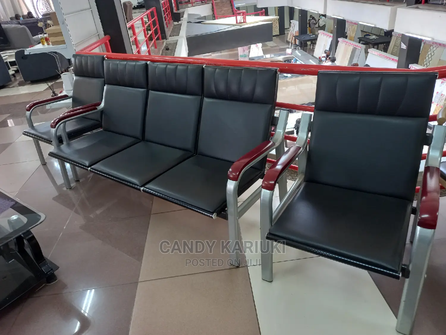 5 Seater Waiting Lounge