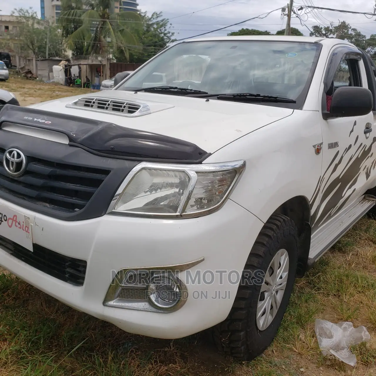 Toyota Hilux 2014 Off White