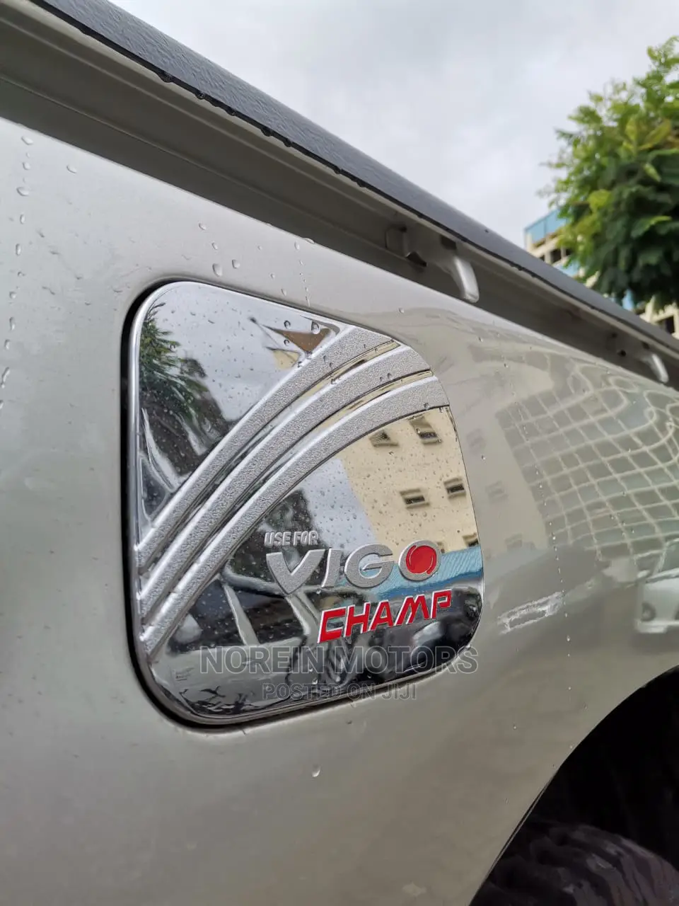 Toyota Hilux 2014 White